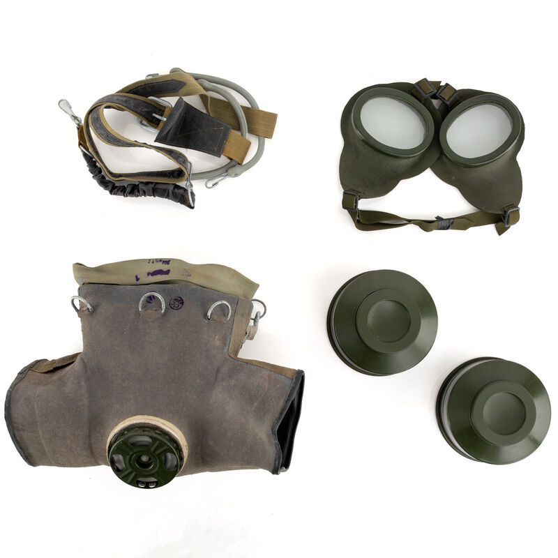 Romanian Horse Gas Mask w/Bag, , large image number 0